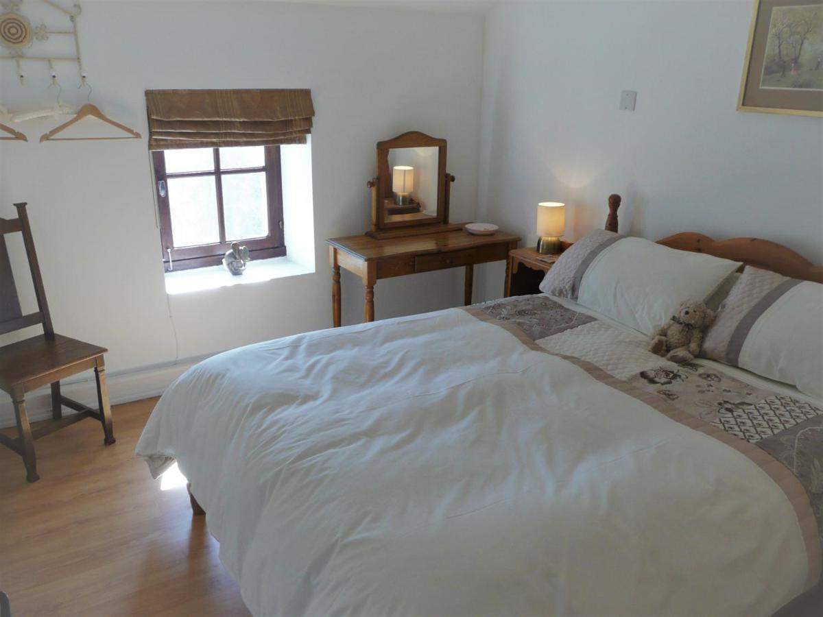 Maison Blanc Bed & Breakfast Gibourne Екстериор снимка